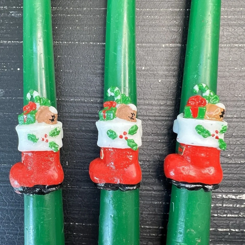 Christmas Day Stockings Vintage Tapered Candles Lot Of 3‎